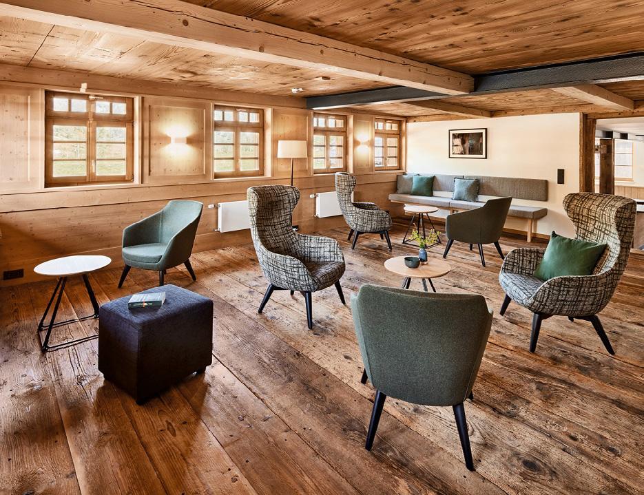 Bruderhof Konferenzraum